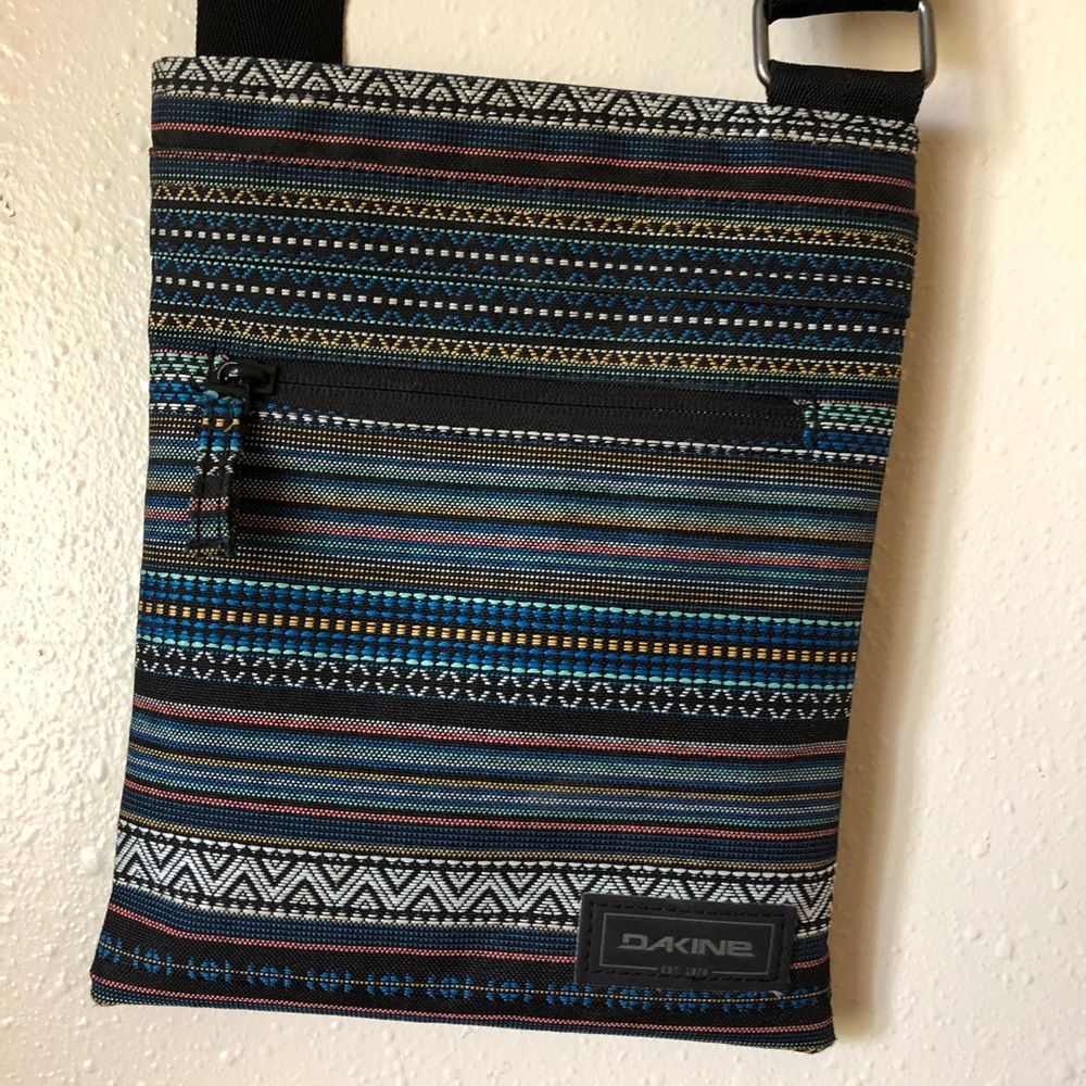 Dakine cross-body bag